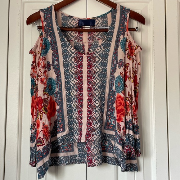 Francesca’s Boho Cold Shoulder Blouse-Small - Picture 3 of 3